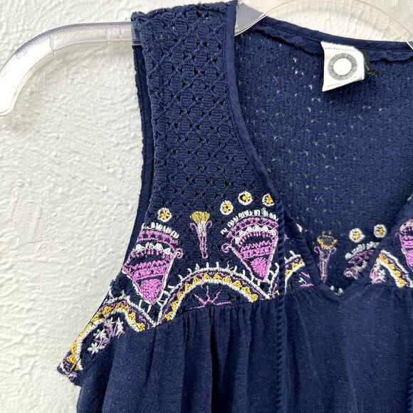 Anthropologie Akemi & Kin Crochet Blue Sleeveless Top - Picture 5 of 11